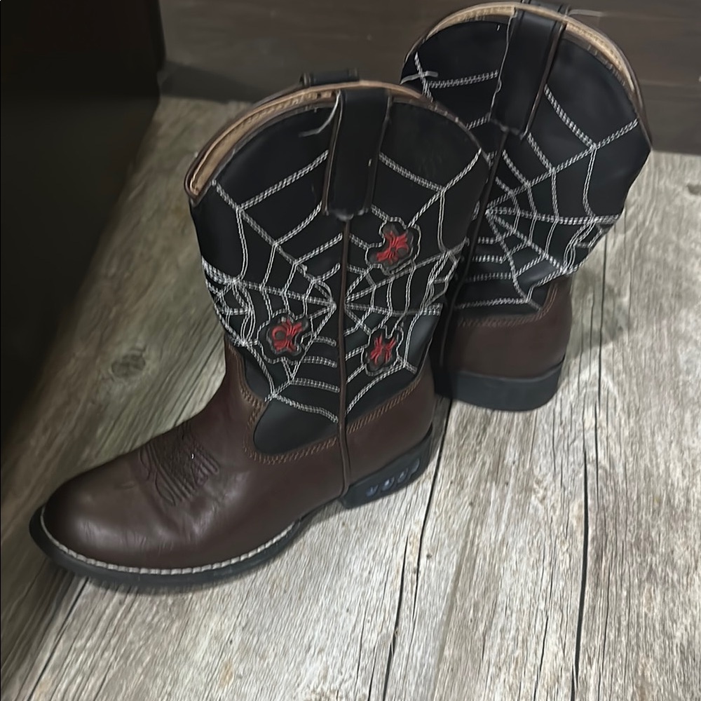 Roper Kids Boots - Brown and Black with Red Accents (Light up)